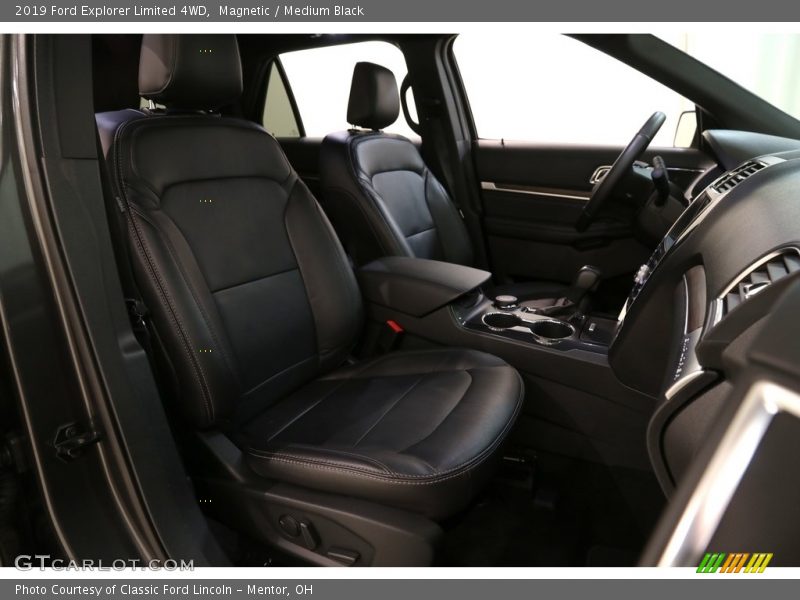 Magnetic / Medium Black 2019 Ford Explorer Limited 4WD