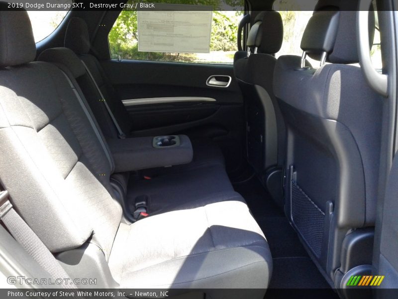 Destroyer Gray / Black 2019 Dodge Durango SXT