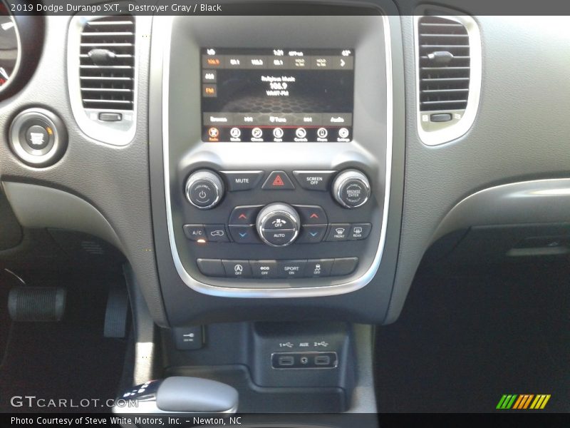 Destroyer Gray / Black 2019 Dodge Durango SXT