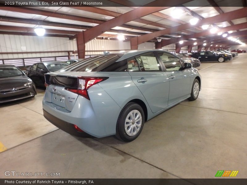 Sea Glass Pearl / Moonstone 2019 Toyota Prius L Eco