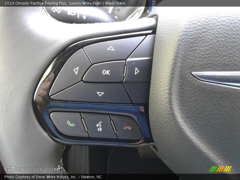 Luxury White Pearl / Black/Black 2019 Chrysler Pacifica Touring Plus