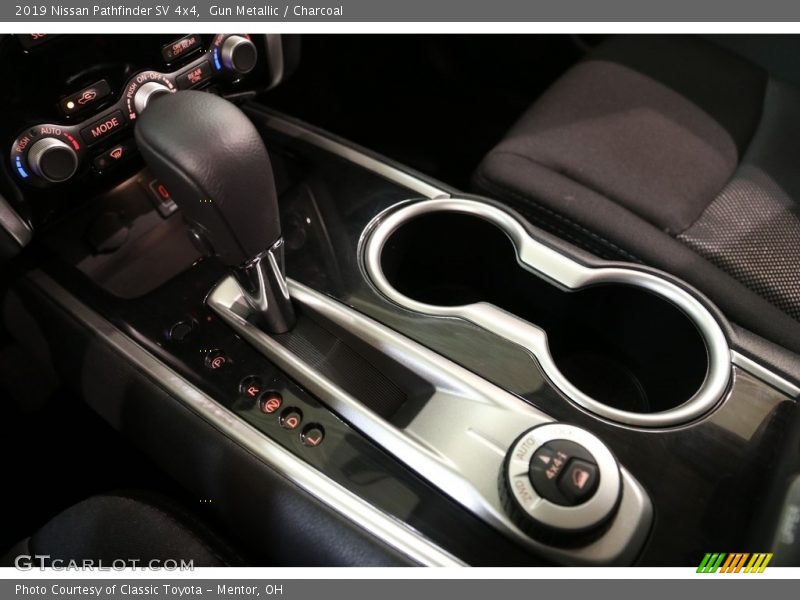 Gun Metallic / Charcoal 2019 Nissan Pathfinder SV 4x4