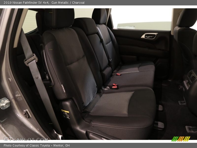 Gun Metallic / Charcoal 2019 Nissan Pathfinder SV 4x4