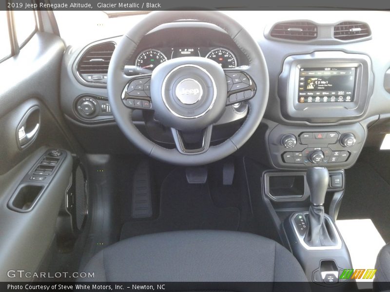 Glacier Metallic / Black 2019 Jeep Renegade Altitude