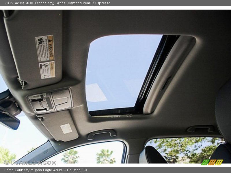 White Diamond Pearl / Espresso 2019 Acura MDX Technology