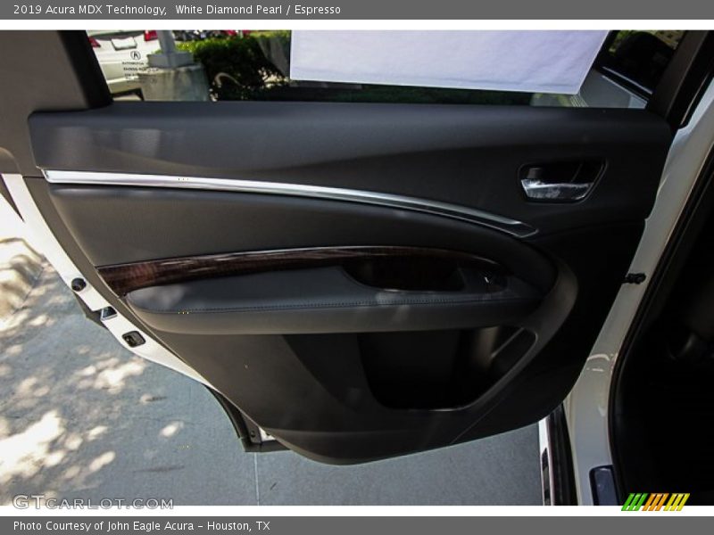 White Diamond Pearl / Espresso 2019 Acura MDX Technology