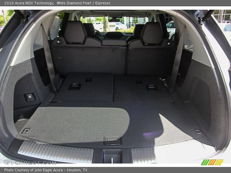 White Diamond Pearl / Espresso 2019 Acura MDX Technology