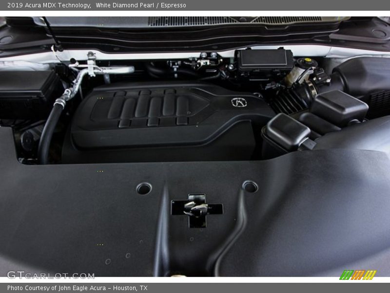 White Diamond Pearl / Espresso 2019 Acura MDX Technology