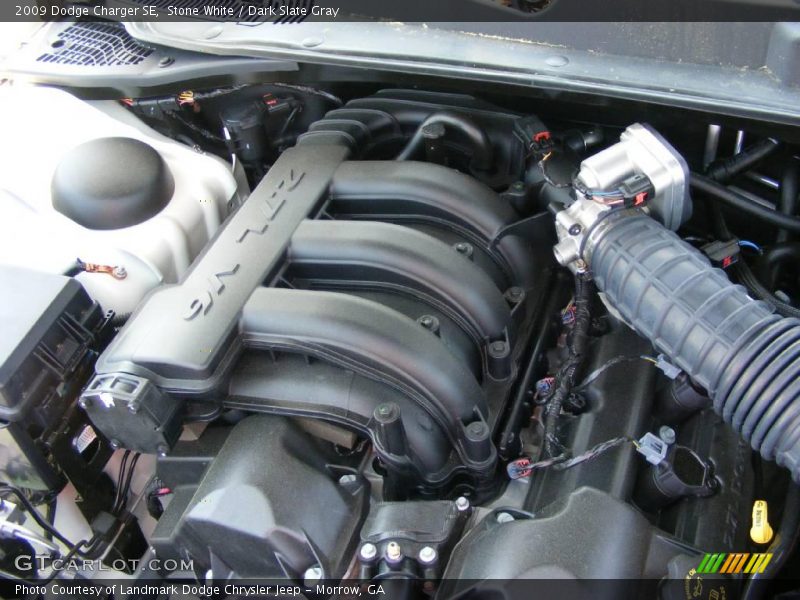 Stone White / Dark Slate Gray 2009 Dodge Charger SE