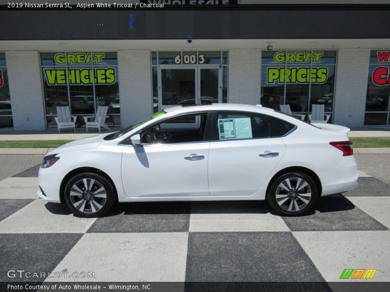 Aspen White Tricoat / Charcoal 2019 Nissan Sentra SL