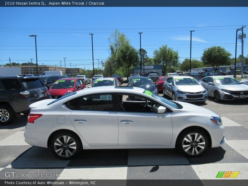 Aspen White Tricoat / Charcoal 2019 Nissan Sentra SL