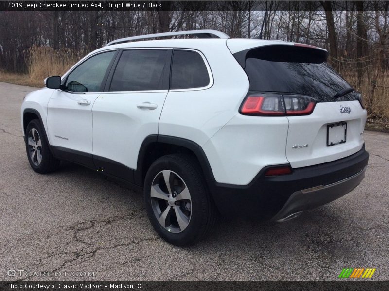 Bright White / Black 2019 Jeep Cherokee Limited 4x4