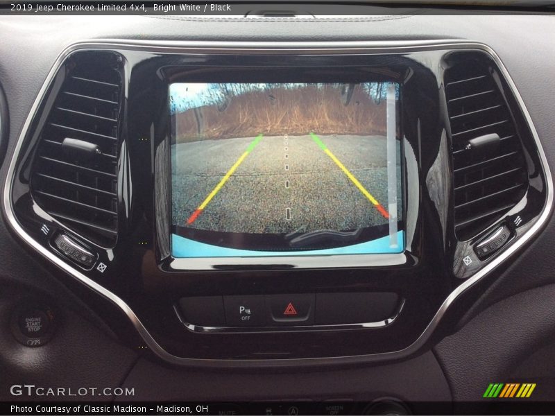 Bright White / Black 2019 Jeep Cherokee Limited 4x4