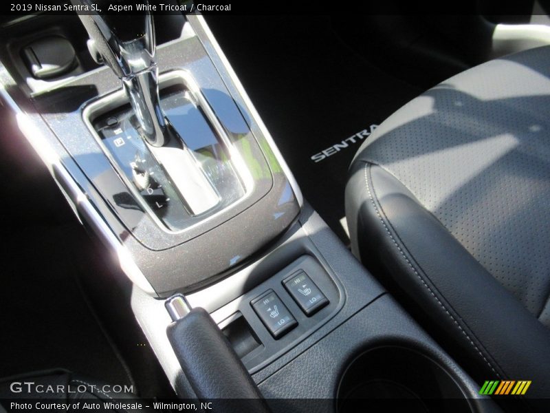 Aspen White Tricoat / Charcoal 2019 Nissan Sentra SL