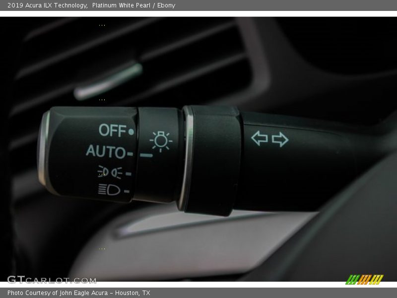 Platinum White Pearl / Ebony 2019 Acura ILX Technology