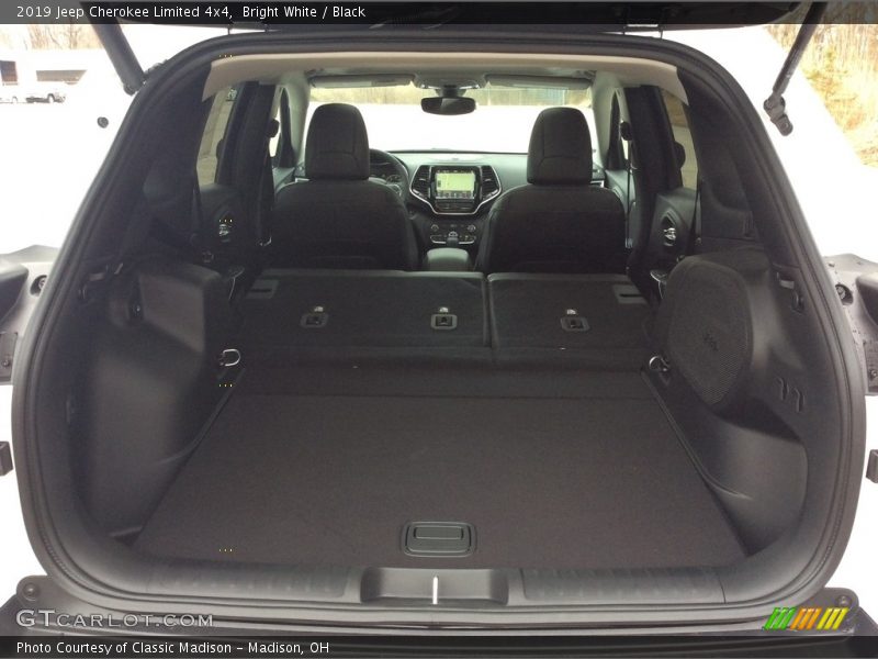Bright White / Black 2019 Jeep Cherokee Limited 4x4