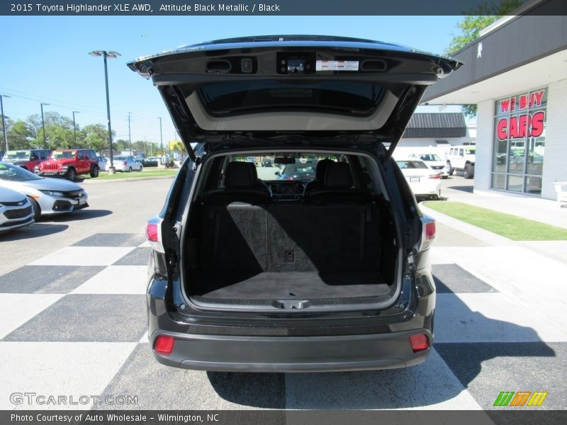 Attitude Black Metallic / Black 2015 Toyota Highlander XLE AWD