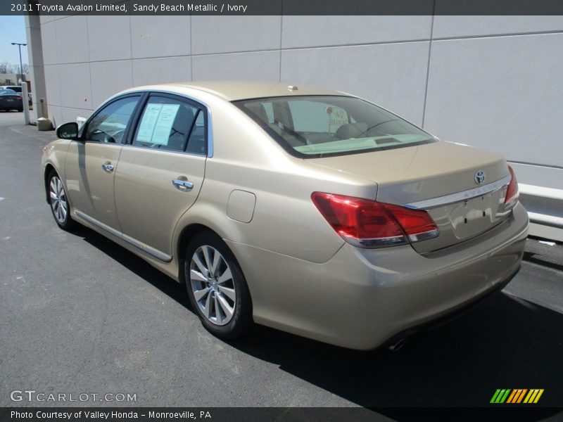 Sandy Beach Metallic / Ivory 2011 Toyota Avalon Limited
