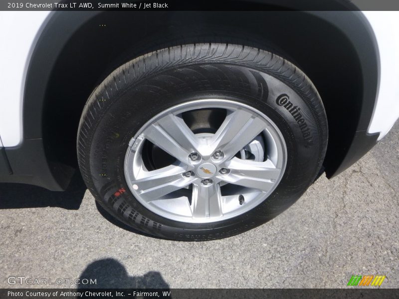 Summit White / Jet Black 2019 Chevrolet Trax LT AWD