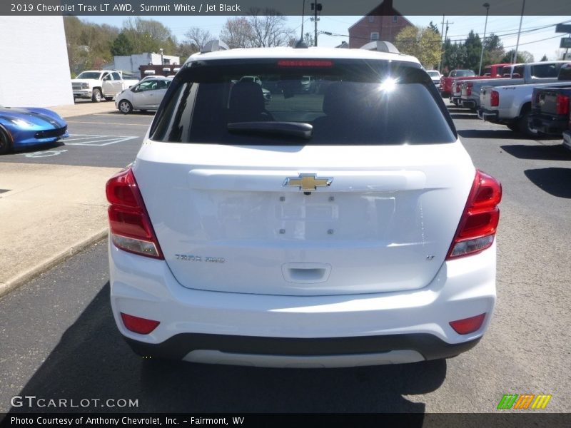 Summit White / Jet Black 2019 Chevrolet Trax LT AWD