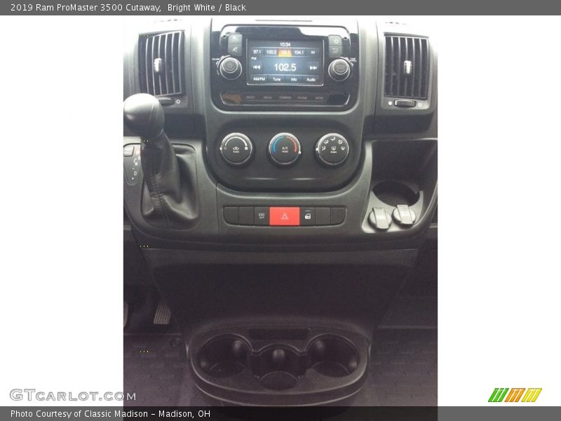 Bright White / Black 2019 Ram ProMaster 3500 Cutaway