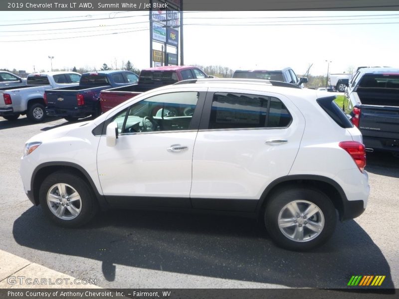 Summit White / Jet Black 2019 Chevrolet Trax LT AWD