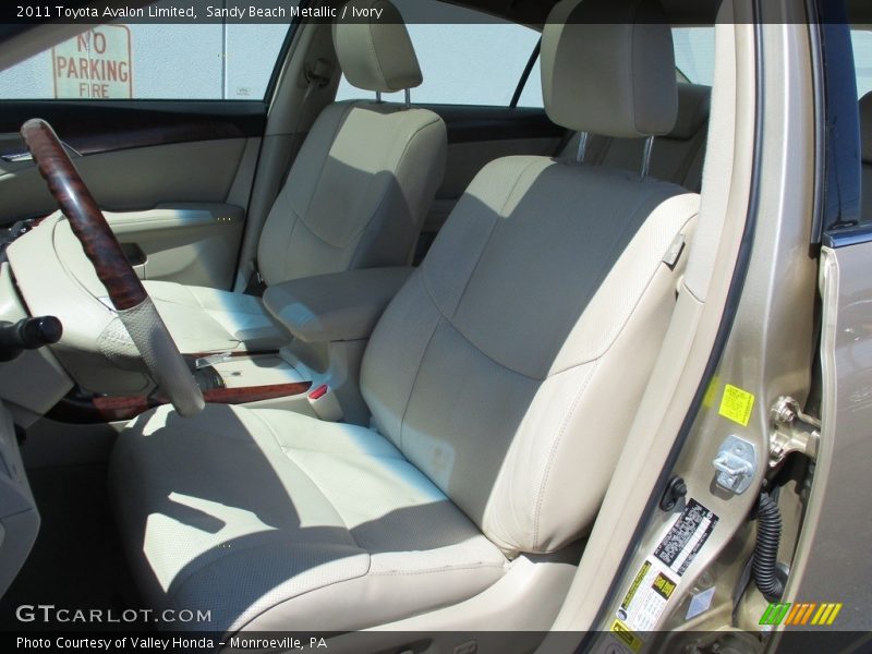 Sandy Beach Metallic / Ivory 2011 Toyota Avalon Limited