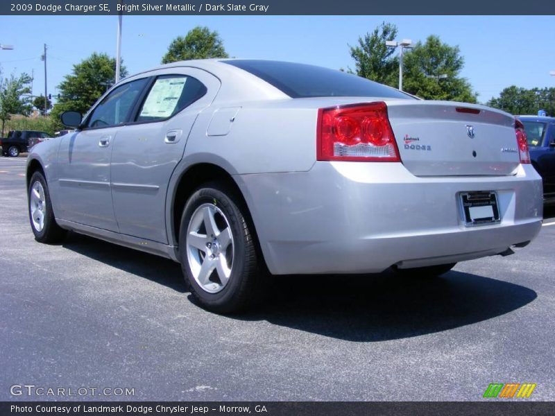 Bright Silver Metallic / Dark Slate Gray 2009 Dodge Charger SE