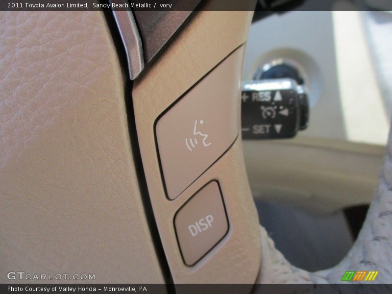 Sandy Beach Metallic / Ivory 2011 Toyota Avalon Limited