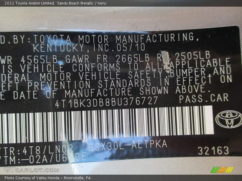 Sandy Beach Metallic / Ivory 2011 Toyota Avalon Limited