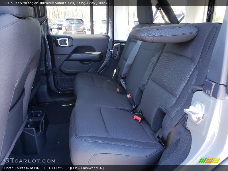 Sting-Gray / Black 2019 Jeep Wrangler Unlimited Sahara 4x4