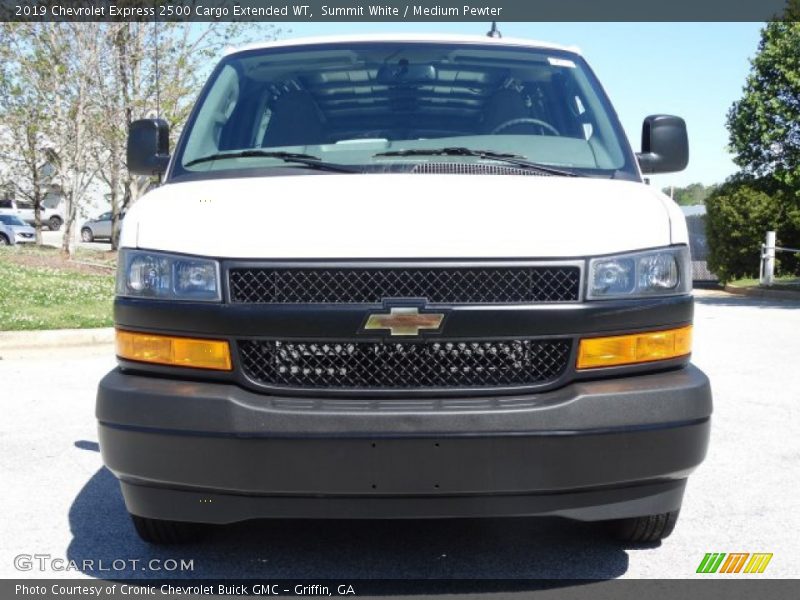 Summit White / Medium Pewter 2019 Chevrolet Express 2500 Cargo Extended WT