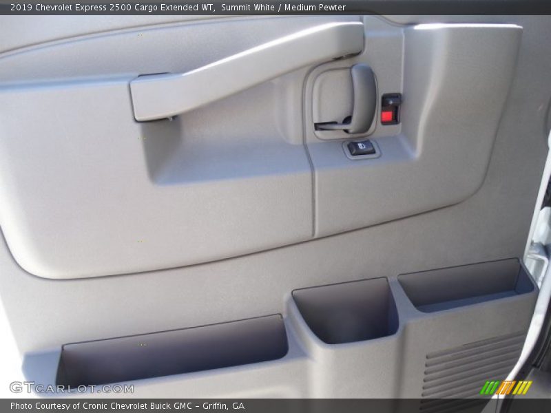 Summit White / Medium Pewter 2019 Chevrolet Express 2500 Cargo Extended WT