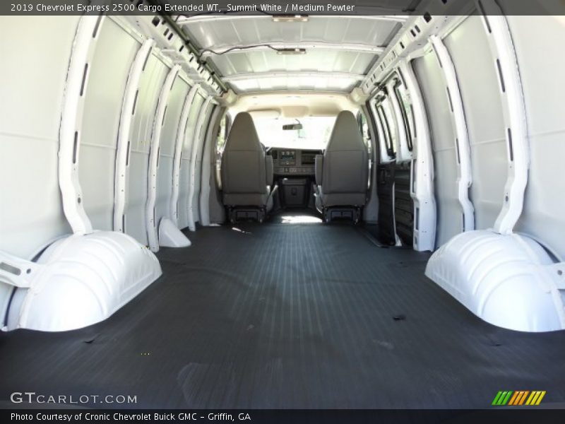  2019 Express 2500 Cargo Extended WT Trunk