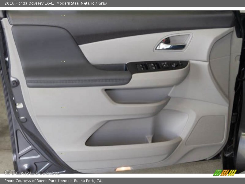Modern Steel Metallic / Gray 2016 Honda Odyssey EX-L