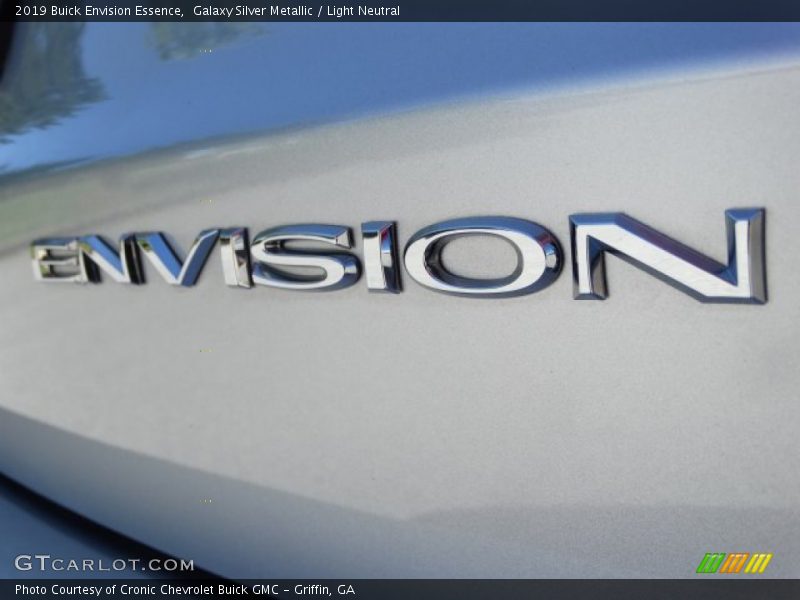 Galaxy Silver Metallic / Light Neutral 2019 Buick Envision Essence