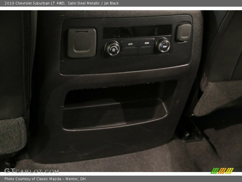 Satin Steel Metallic / Jet Black 2019 Chevrolet Suburban LT 4WD