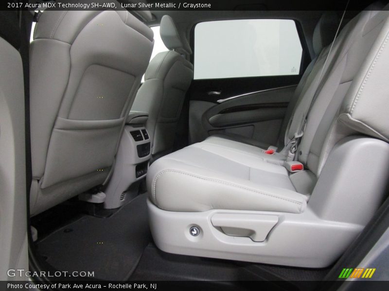 Lunar Silver Metallic / Graystone 2017 Acura MDX Technology SH-AWD