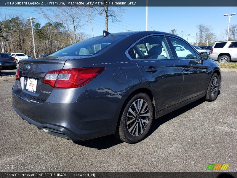 Magnetite Gray Metallic / Titanium Gray 2019 Subaru Legacy 2.5i Premium