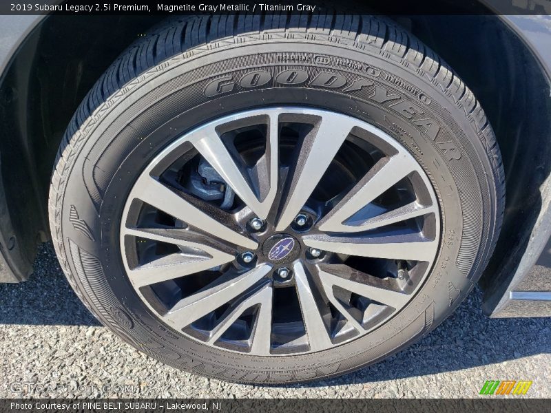 Magnetite Gray Metallic / Titanium Gray 2019 Subaru Legacy 2.5i Premium