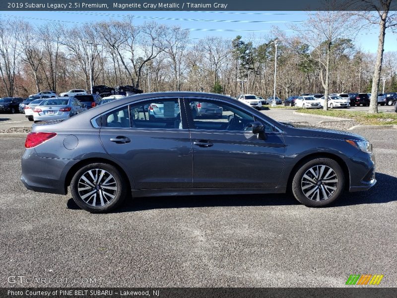 Magnetite Gray Metallic / Titanium Gray 2019 Subaru Legacy 2.5i Premium