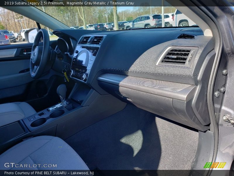 Magnetite Gray Metallic / Titanium Gray 2019 Subaru Legacy 2.5i Premium