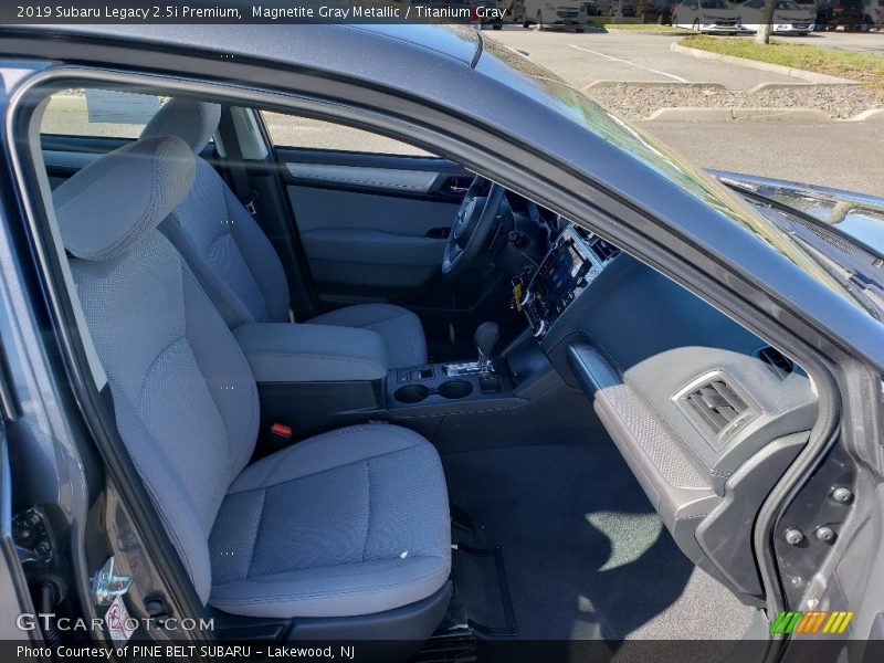 Magnetite Gray Metallic / Titanium Gray 2019 Subaru Legacy 2.5i Premium
