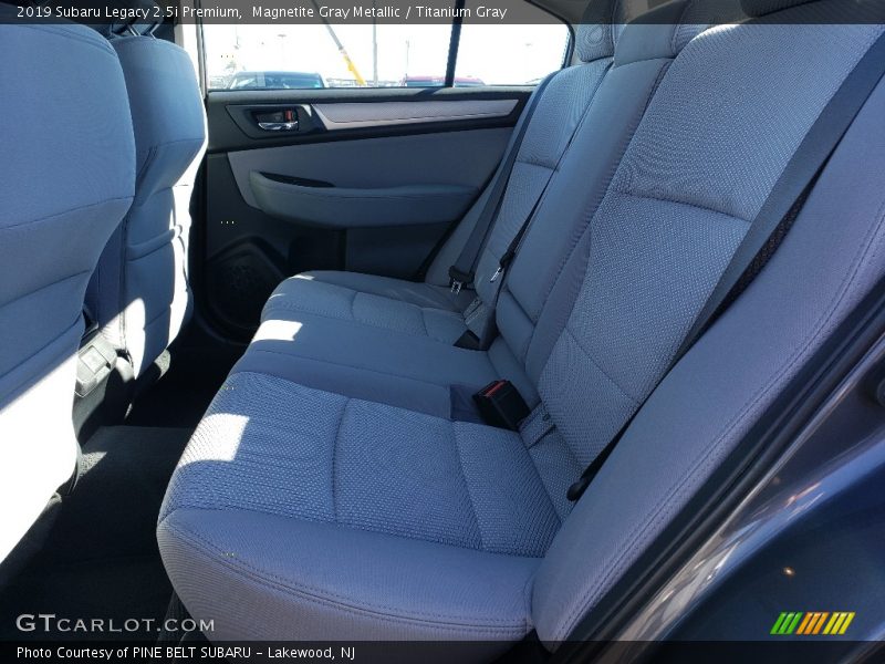 Magnetite Gray Metallic / Titanium Gray 2019 Subaru Legacy 2.5i Premium