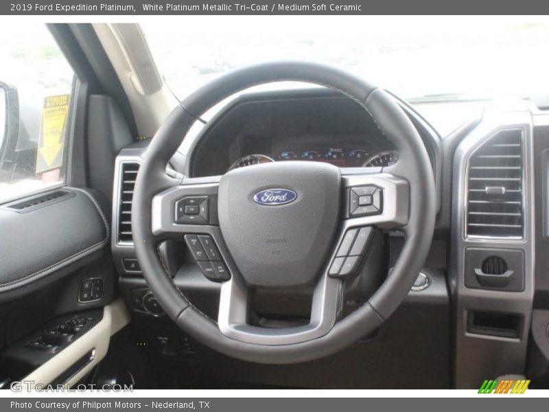 White Platinum Metallic Tri-Coat / Medium Soft Ceramic 2019 Ford Expedition Platinum