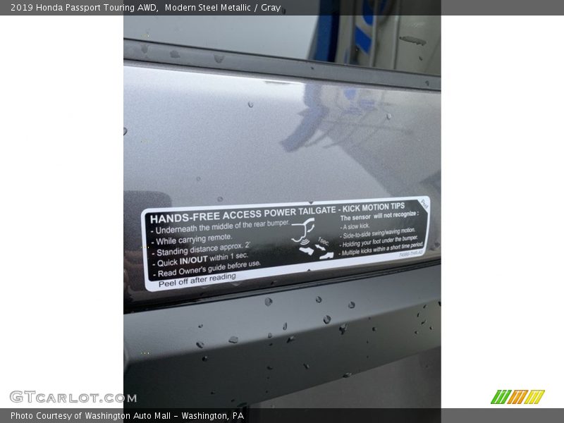 Modern Steel Metallic / Gray 2019 Honda Passport Touring AWD