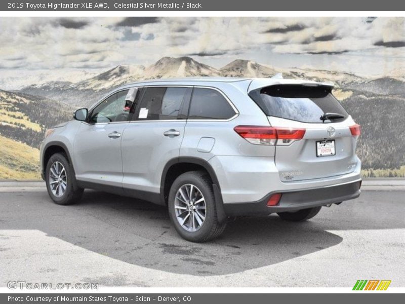 Celestial Silver Metallic / Black 2019 Toyota Highlander XLE AWD