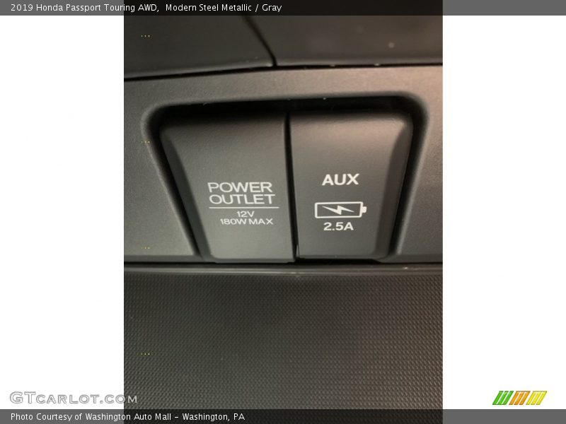 Modern Steel Metallic / Gray 2019 Honda Passport Touring AWD