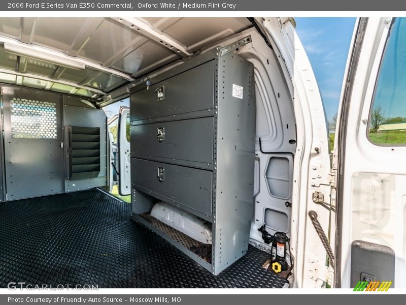 Oxford White / Medium Flint Grey 2006 Ford E Series Van E350 Commercial
