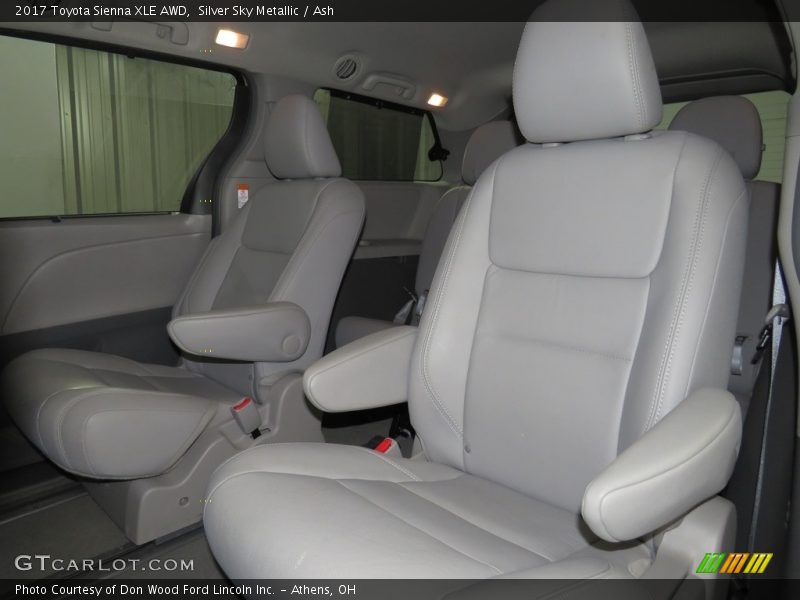 Silver Sky Metallic / Ash 2017 Toyota Sienna XLE AWD